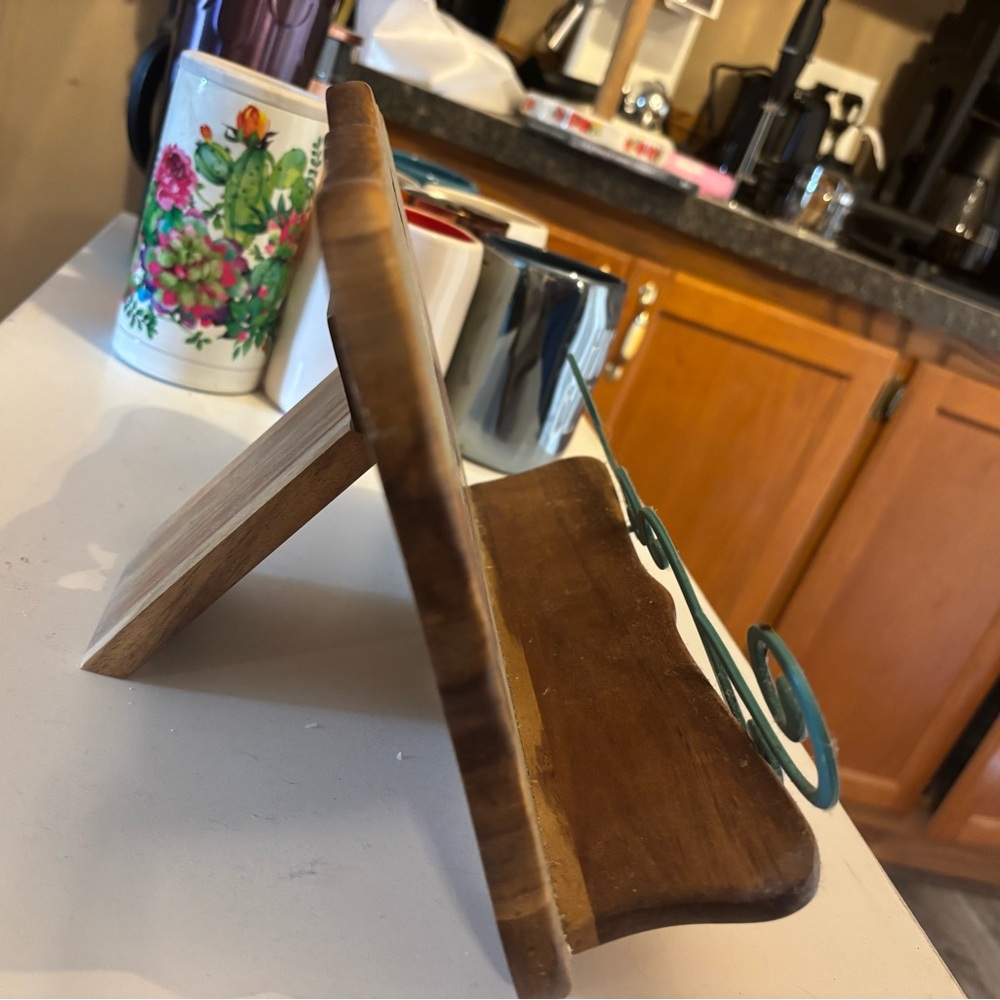 The Pioneer Woman Wooden Cookbook Stand with Teal Accents